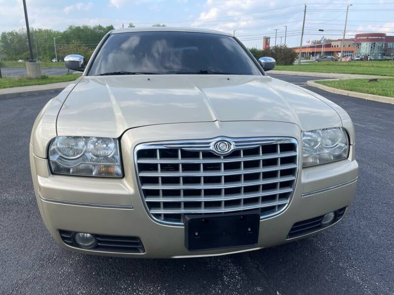 2010 Chrysler 300 for sale at Quality Motors Inc in Indianapolis IN