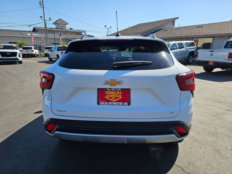 2025 Chevrolet Trax LT