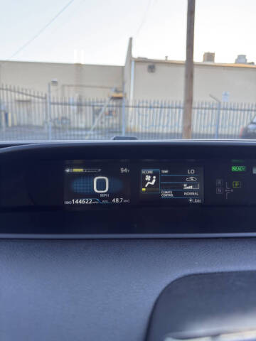2022 Toyota Prius L Eco