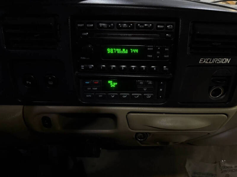 2005 Ford Excursion Eddie Bauer