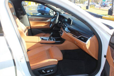 2019 BMW 7 Series 740i