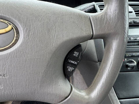 2003 Toyota Avalon XL