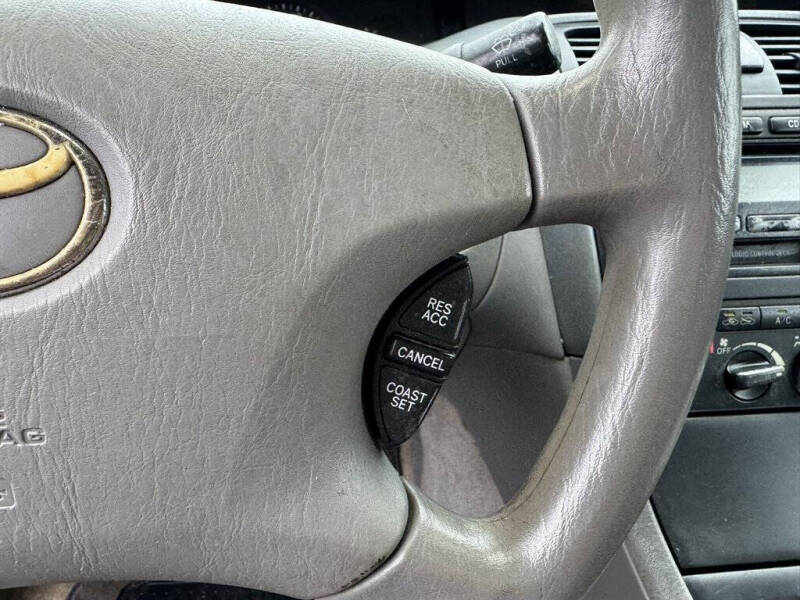 2003 Toyota Avalon XL