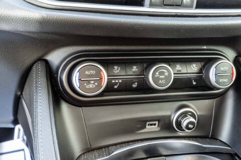 2022 Alfa Romeo Stelvio Ti