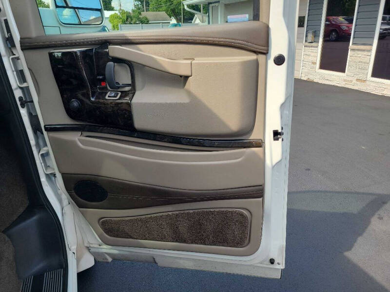 2019 GMC Savana 2500