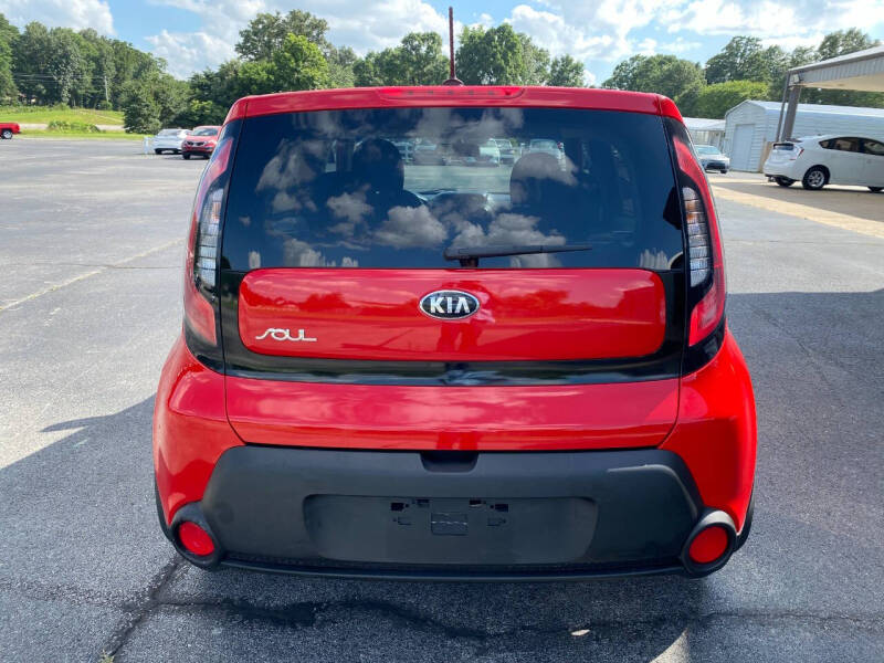 2015 Kia Soul +