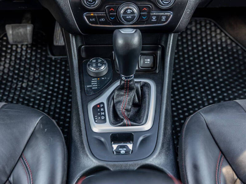 2018 Jeep Cherokee Trailhawk