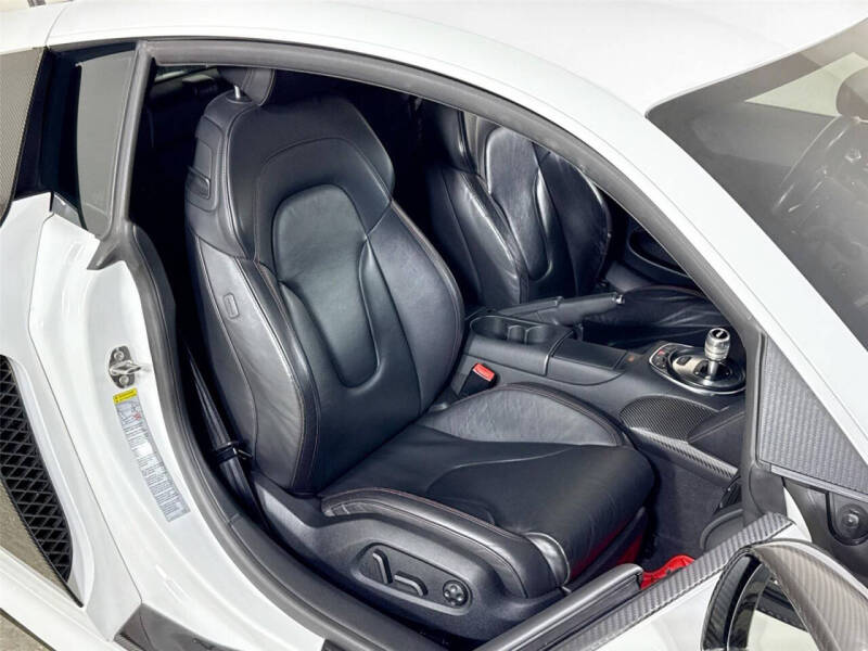 2012 Audi R8 5.2 quattro