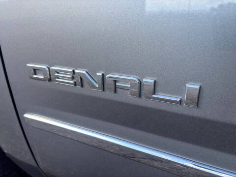 2018 GMC Yukon Denali