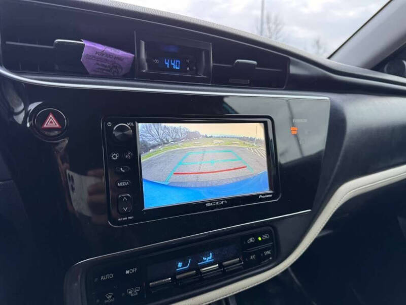 2016 Scion iM