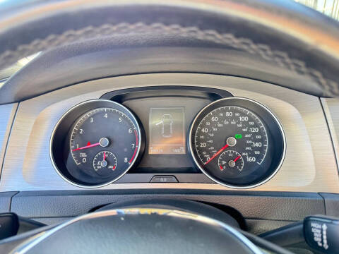 2015 Volkswagen Golf TSI S