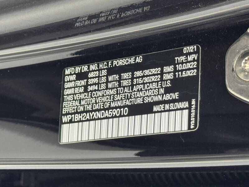 2022 Porsche Cayenne Turbo S E-Hybrid Coupe