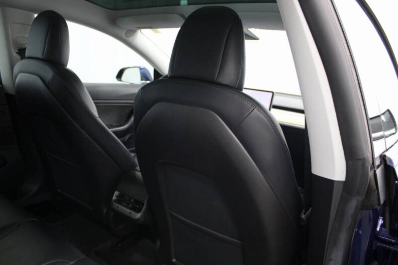 2019 Tesla Model 3 Mid Range