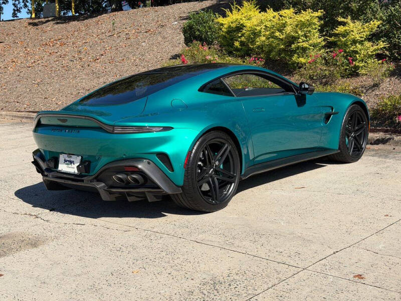 2025 Aston Martin Vantage