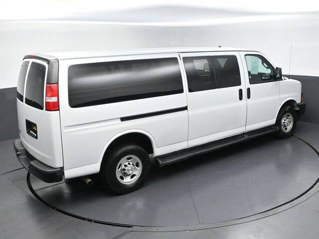2023 Chevrolet Express LS 3500