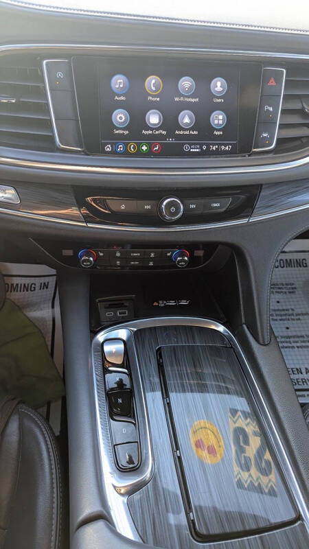 2023 Buick Enclave Essence