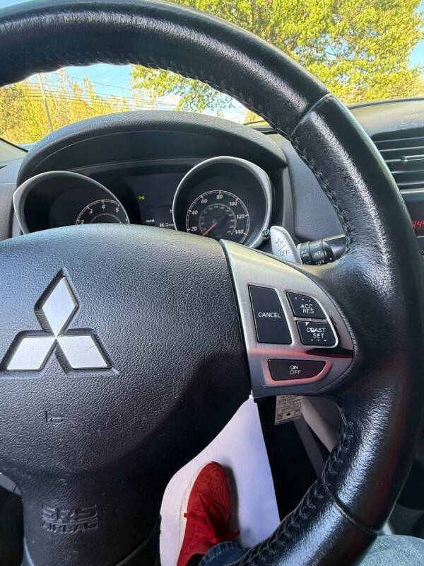 2013 Mitsubishi Outlander Sport ES