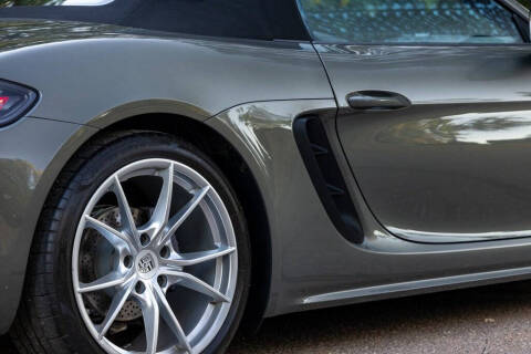 2021 Porsche 718 Boxster