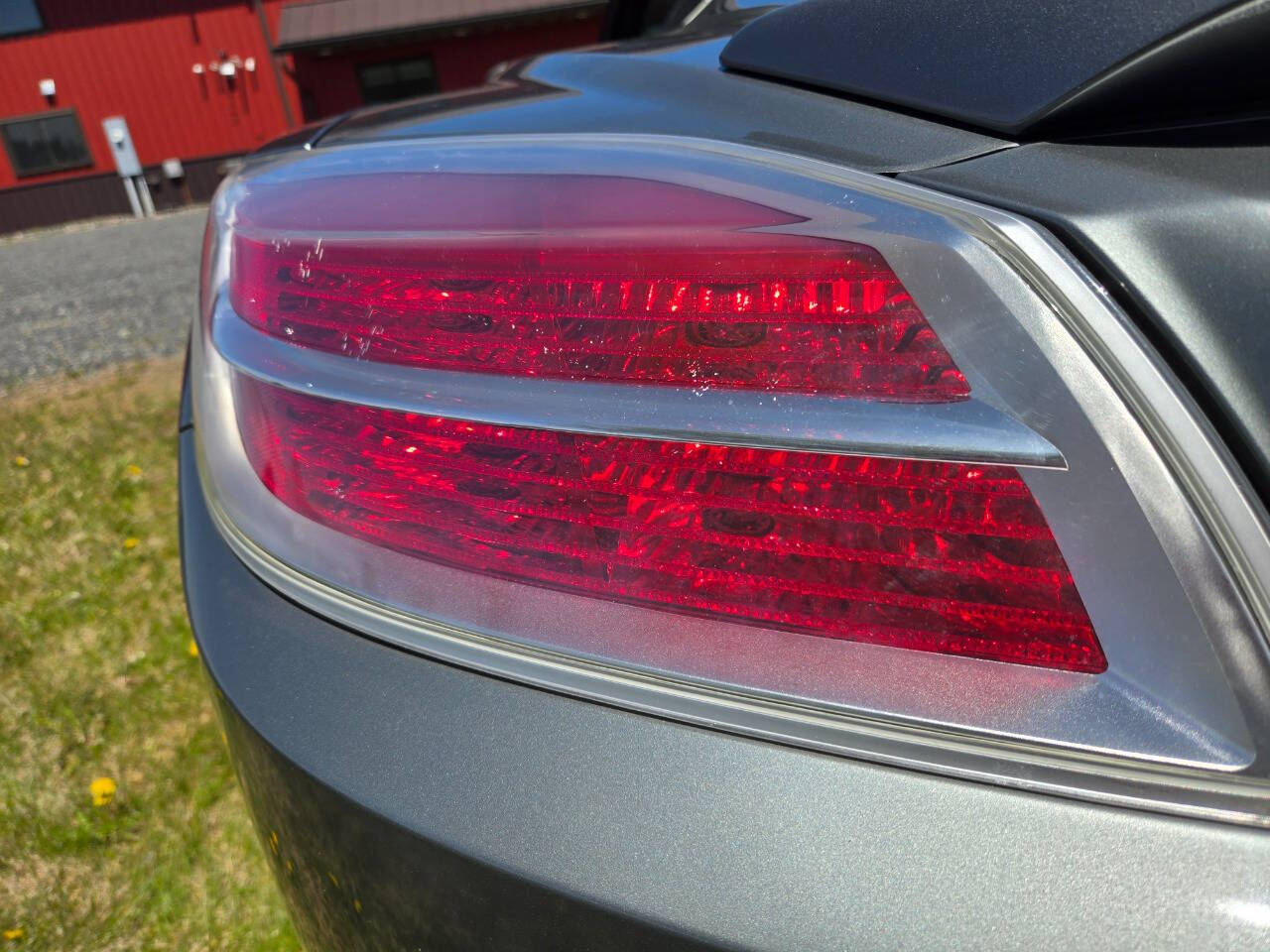2007 Saturn SKY 53