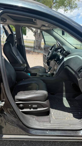 2011 Chevrolet Traverse LT