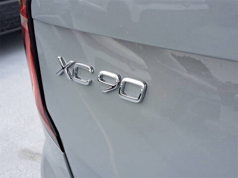 2026 Volvo XC90 B6 Plus 7P