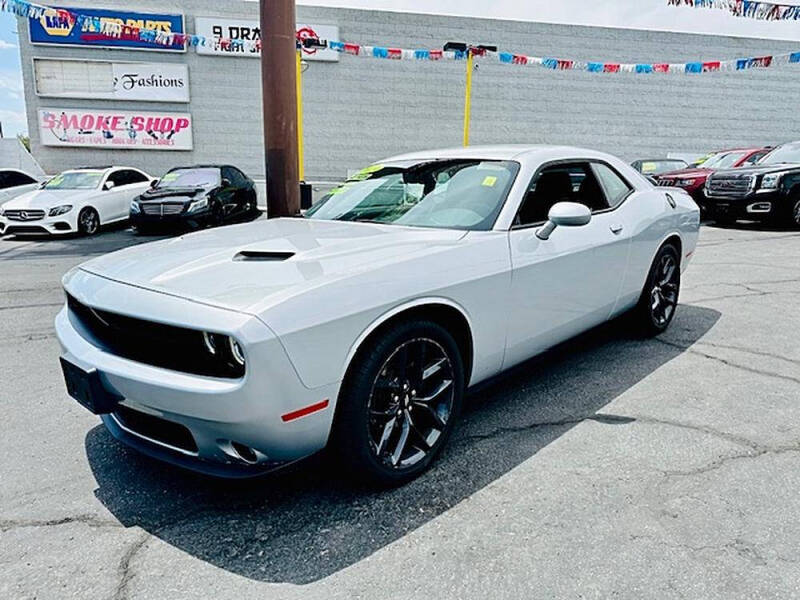 2019 Dodge Challenger SXT