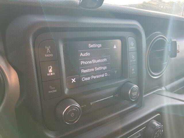 2020 Jeep Gladiator Sport