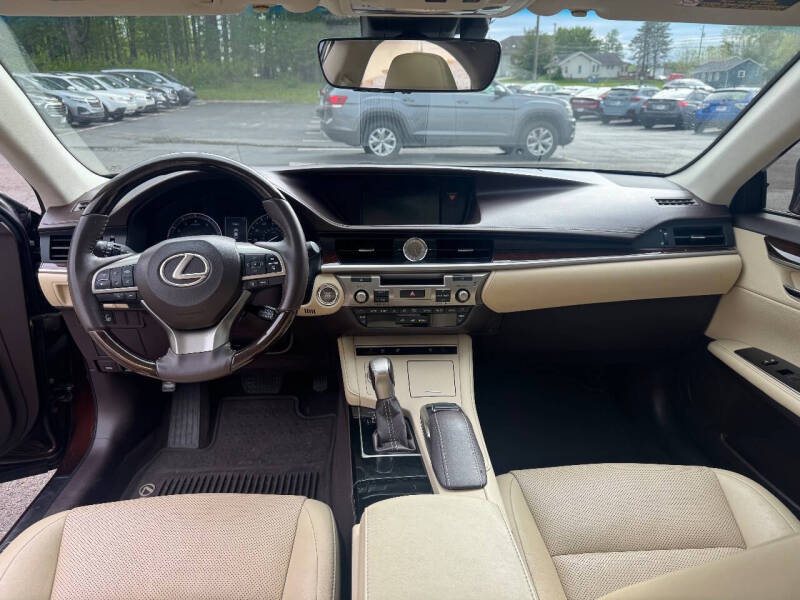 2016 Lexus ES 350