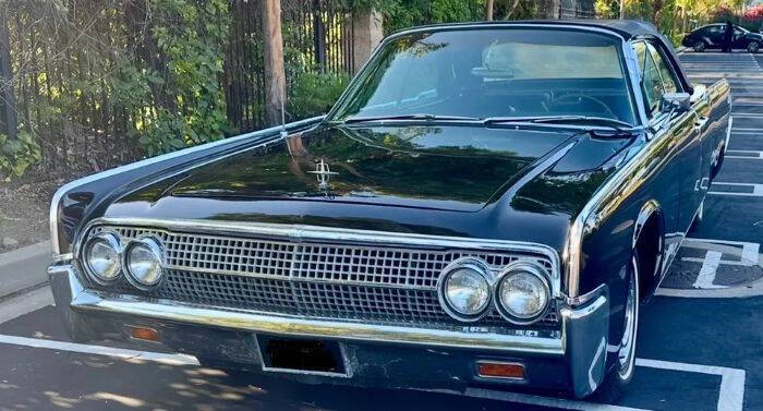 1963 Lincoln Continental