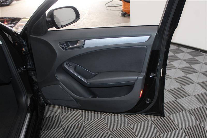 2012 Audi A4 2.0T quattro Premium