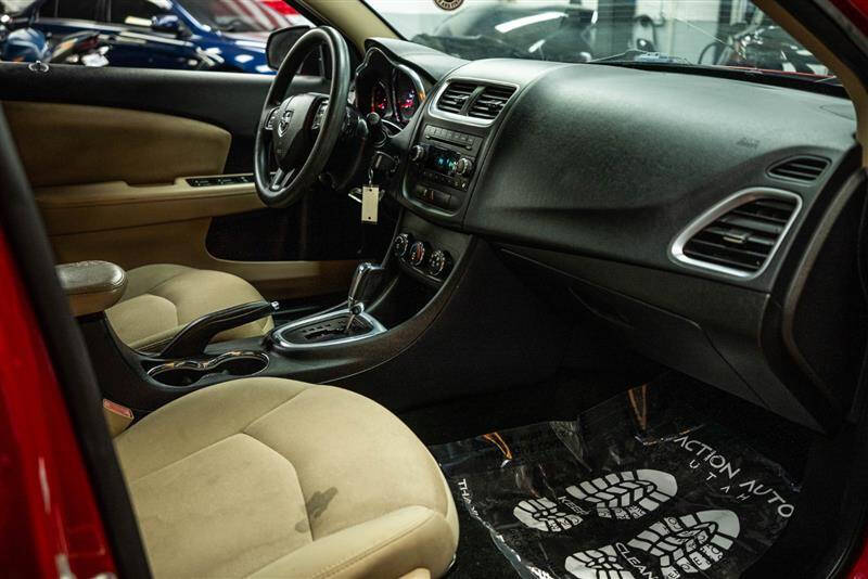 2013 Dodge Avenger SE V6