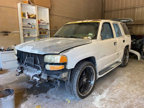 2001 GMC Yukon Denali