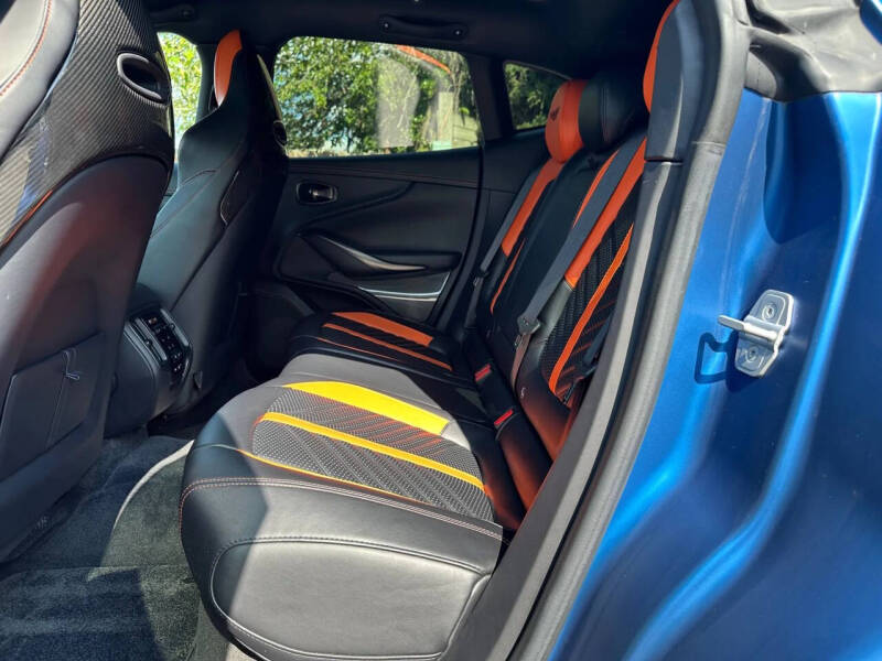 2023 Aston Martin DBX 707