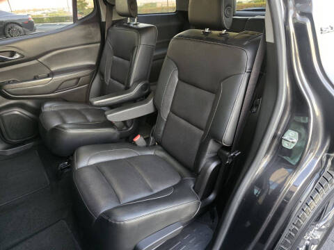 2017 GMC Acadia SLT-1