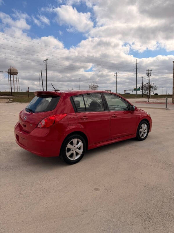 2012 Nissan Versa 1.8 SL