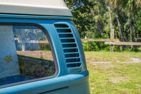 1973 Volkswagen Bus