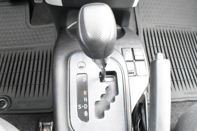 2013 Scion iQ