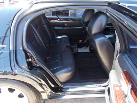 2011 Lincoln Town Car Executive L
