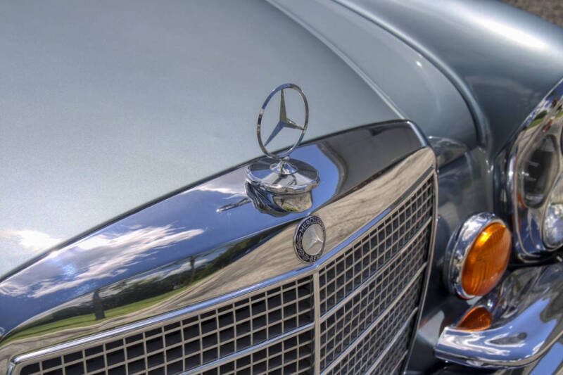 1970 Mercedes-Benz 280-Class
