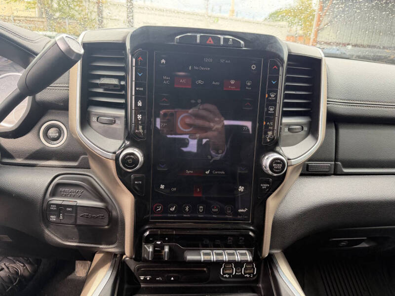 2019 RAM 3500 Laramie