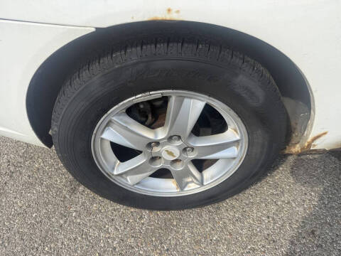 2005 Chevrolet Malibu Maxx LS