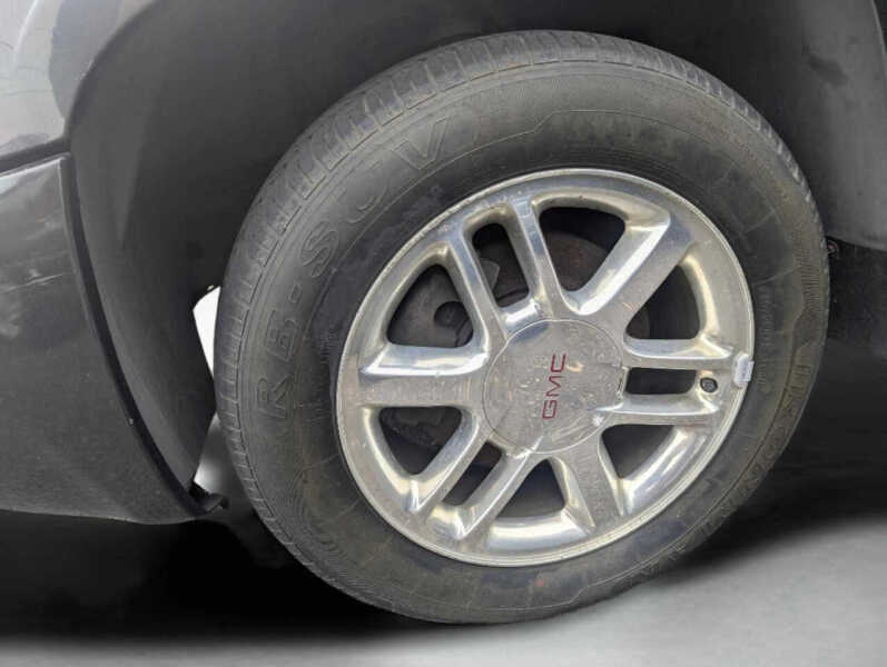 2007 GMC Envoy Denali