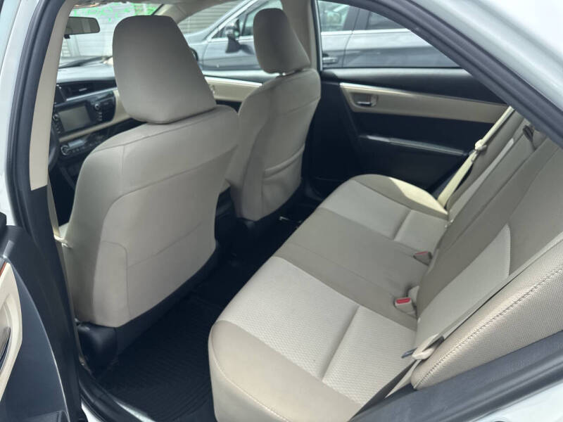 2015 Toyota Corolla LE