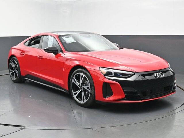 2022 Audi e-tron GT quattro Prestige