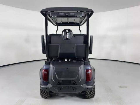 2025 Evolution MAVERICK 4 PLUS