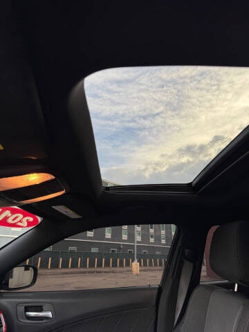 2015 Dodge Charger SXT