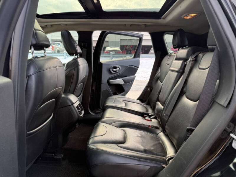 2018 Jeep Cherokee Overland