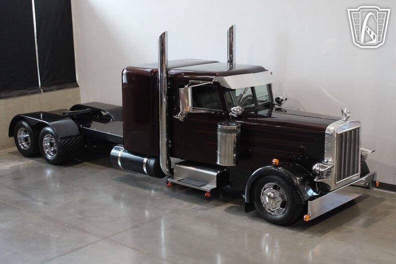1965 Petebilt Mini Big-Rig