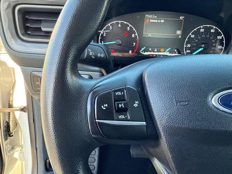 2022 Ford Maverick XL