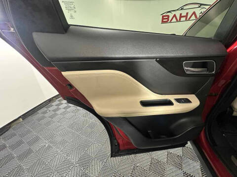 2020 Jaguar F-PACE 25t Premium